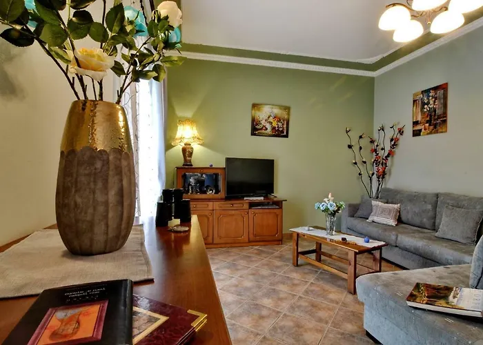 Angela Pool Apartments
